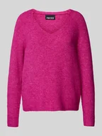 Swetry damskie - Sweter z dzianiny o kroju regular fit z dekoltem w serek model ‘ELLEN’ - miniaturka - grafika 1