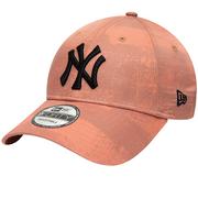 Czapki męskie - Czapka z daszkiem dla dorosłych New Era MLB 9FORTY New York Yankees Print Cap - miniaturka - grafika 1