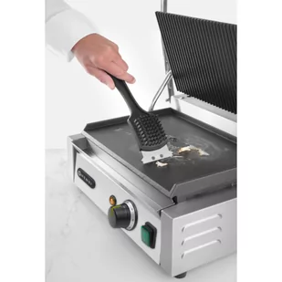 Szczotka czyścik ze skrobakiem do grilla rusztu BBQ stalowe włosie 70x310x85 mm - Hendi 525548 - Piece, kotły  i płyty grzejne gastronomiczne - miniaturka - grafika 3