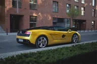 Czasopisma - Jazda Lamborghini Gallardo ulicami Poznania - miniaturka - grafika 1