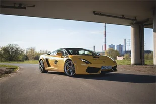 Co-drive Lamborghini Gallardo ulicami Krakowa - Czasopisma - miniaturka - grafika 1