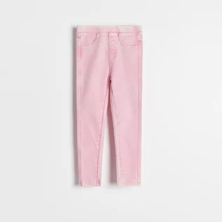 Spodnie i spodenki dla dziewczynek - Reserved Jeansowe legginsy - Różowy - grafika 1