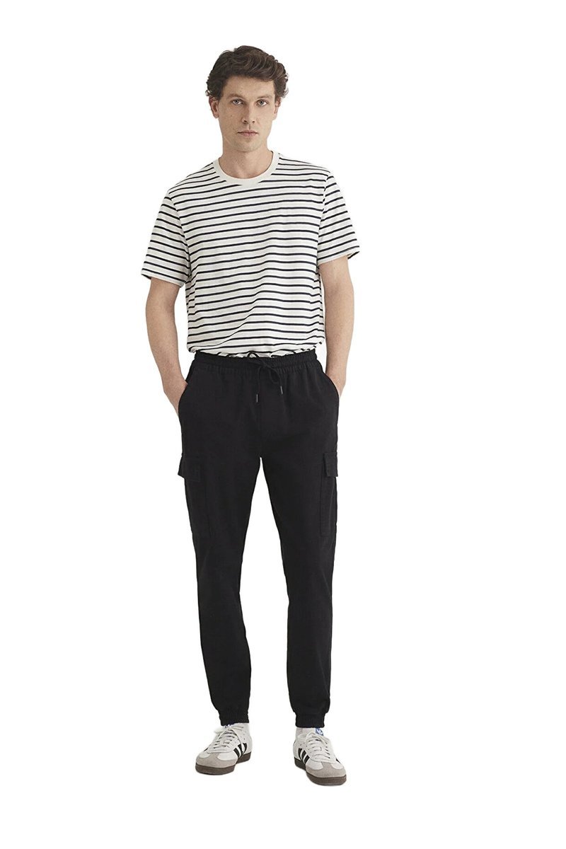 MAVI CZARNE SPODNIE MĘSKIE CASUAL Z KIESZENIAMI I MANKIETEM M 5DA