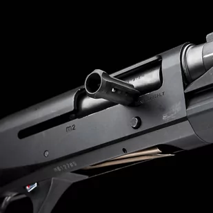 Strike Industries - Powiększona rączka zamkowa do strzelby Benelli M2 / M3 - 12 Ga - Czarna - SI-BM2-BH-12 - Osprzęt do wiatrówek - miniaturka - grafika 4