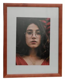 Ramka na zdjęcie 24x30 rudy brąz drewniana - Ramki na zdjęcia - miniaturka - grafika 1