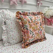 Kołdry i poduszki dla dzieci - Poduszka z falbanką Flowers Vintage - miniaturka - grafika 1