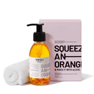 Olejki do mycia twarzy - Veoli Botanica Veoli Botanica Squeeze An Orange And Make It At Glove Olejek 2w1 do demakijażu i masażu twarzy z pomarańczą 133,7+ ręcznik gratis 1 szt - miniaturka - grafika 1