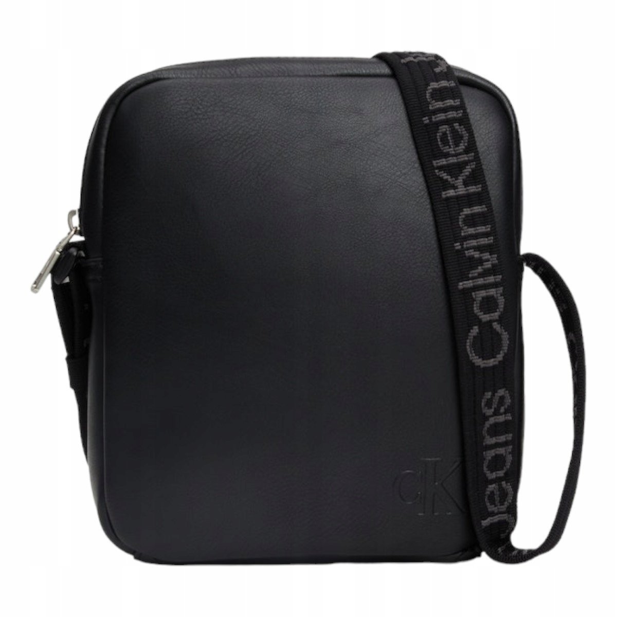 Calvin klein torba listonoszka ultralight reporter18 w/pkt pu czarna