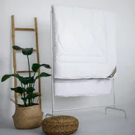 Kołdry - Kołdra Naturalna Hilding 155/160x200 cm, Całoroczna wełna owcza 100%, bawełna 100% - miniaturka - grafika 1