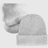 Czapki damskie - Komplet Czapka i Komin 4F Zimowy Uniseks Miękki Szary 4FWAW25ACAPF571 M Szary - miniaturka - grafika 1