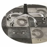 Podnóżki, podpórki, podkładki - Podkładka pod krzesło Stare kasety fi100 cm - miniaturka - grafika 1