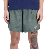 Spodnie sportowe męskie - Spodenki New Balance MS21269DON - zielone - miniaturka - grafika 1