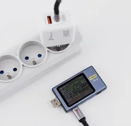 Zasilacze do laptopów - Ładowarka Reagle SZYBKA ŁADOWARKA GaN 65W USB-C QC 3.0 ZASILACZ DO MACBOOK LAPTOPA IPHONE 15 - miniaturka - grafika 1