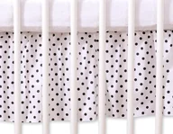 Pościel dla dzieci - Falbanka maskująca 140x70cm- Wiszące serduszka czarne grochy na białym tle - miniaturka - grafika 1