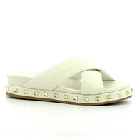 Klapki i japonki damskie - Klapki damskie beżowe CARINII - Carinii - miniaturka - grafika 1