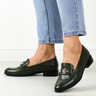 Mokasyny damskie - Zielone mokasyny damskie z łańcuchem Vinceza 58270 - miniaturka - grafika 1