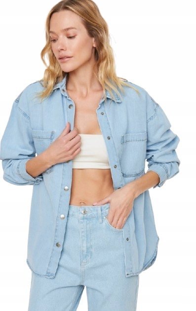 TRENDYOL JEANSOWA KOSZULA DAMSKA Z DŻETAMI W KOLORZE JEANS XS 5AA