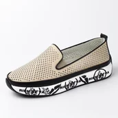 Półbuty damskie - Beżowe ażurowe skórzane półbuty damskie S.Barski 29049 - S.BARSKI - miniaturka - grafika 1