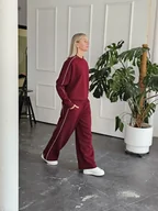 Komplety damskie - Kai komfortowy komplet z lamówką bordowy - miniaturka - grafika 1