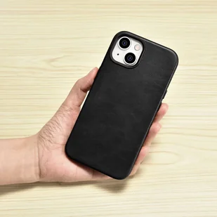 iCarer Oil Wax Premium Leather Case skórzane etui iPhone 14 magnetyczne z MagSafe czarny (WMI14220701-BK) - Etui i futerały do telefonów - miniaturka - grafika 10