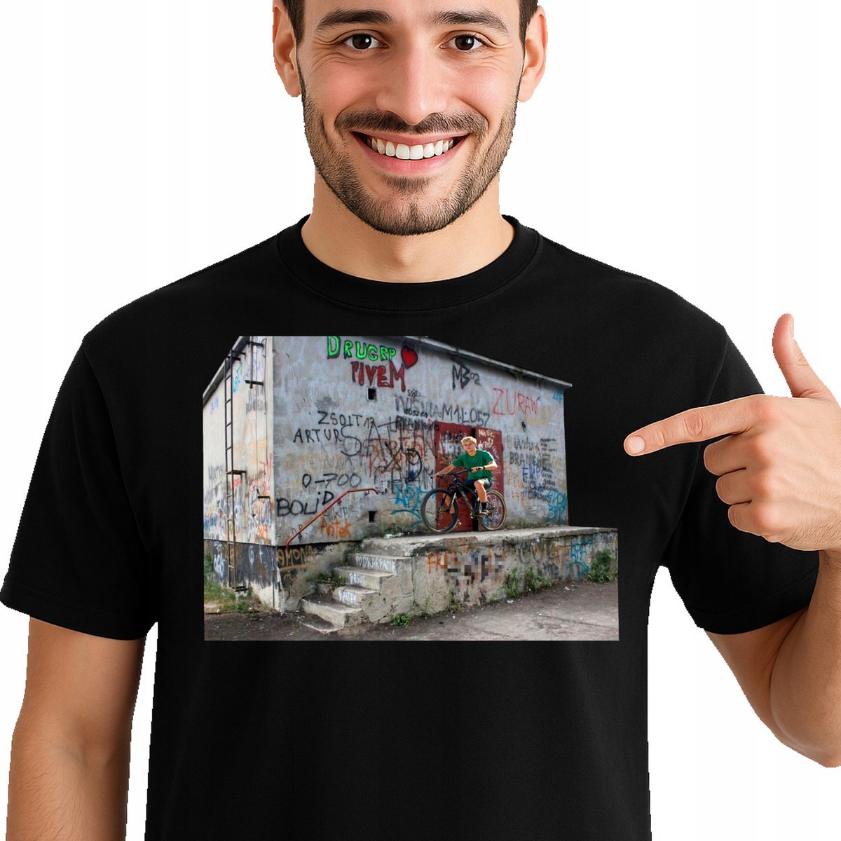 ŚMIESZNA KOSZULKA PAWEŁ JUMPER MEM SKOK TO JUŻ SIĘ KAMERUJE L 3473 CZARNA