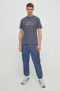 Koszulki męskie - New Balance t-shirt bawełniany męski kolor szary z nadrukiem MT41582GT - grafika 1