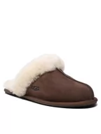 Klapki i japonki damskie - UGG Kapcie W Scuffette II 1106872 Brązowy - miniaturka - grafika 1