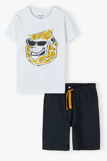 Majtki dla dzieci - Dwuczęściowa piżama chłopięca - T-shirt z miękkim nadrukiem + krótkie szare spodnie - grafika 1