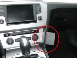 ProClip do Volkswagen Passat 15-18 - Uchwyty samochodowe do telefonów - miniaturka - grafika 1