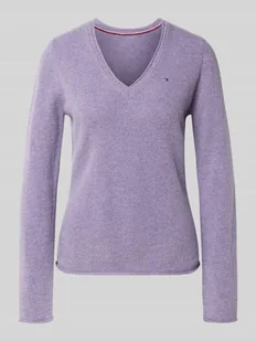 Sweter z dzianiny o kroju slim fit z czystej wełny - Swetry damskie - miniaturka - grafika 1