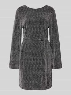 Sukienka mini o luźnym kroju z obszyciem kamieniami stras model ‘MAEVE’ - Sukienki - miniaturka - grafika 1