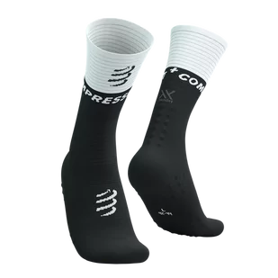 COMPRESSPORT Skarpetki kompresyjne do biegania MID COMPRESSION SOCKS V2.0 black/white - Skarpetki sportowe męskie - miniaturka - grafika 1