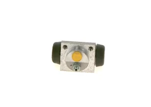 BOSCH Cylinderek hamulcowy BOSCH F 026 002 000 F 026 002 000 - Części motocyklowe - miniaturka - grafika 1