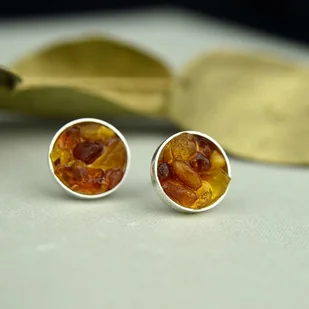 Srebrne sztyfty z bursztynem KOŁA - Kolczyki - miniaturka - grafika 1