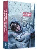Felietony i reportaże - Nie jesteśmy uchodźcami Agus Morales - miniaturka - grafika 1