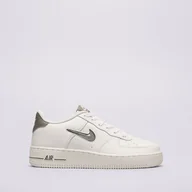 Buty dla chłopców - NIKE AIR FORCE 1 GS - miniaturka - grafika 1