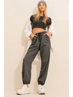 Spodnie sportowe damskie - Trend Alacati Spodnie dresowe w kolorze antracytowym - miniaturka - grafika 1