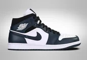 Koszykówka - Nike Air Jordan 1 Retro Mid Armory Navy - miniaturka - grafika 1