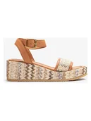 Sandały damskie - Unisa Skórzane sandały w kolorze jasnobrązowym na koturnie - miniaturka - grafika 1