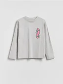 Bluzy dla chłopców - Reserved - Longsleeve z nadrukiem - jasnoszary - miniaturka - grafika 1