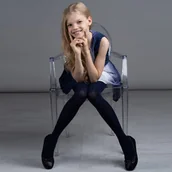 Rajstopy dziecięce - Rajstopy dziecięce mikrofibra 100 DEN Granatowe Noviti RM005-G-03 - miniaturka - grafika 1