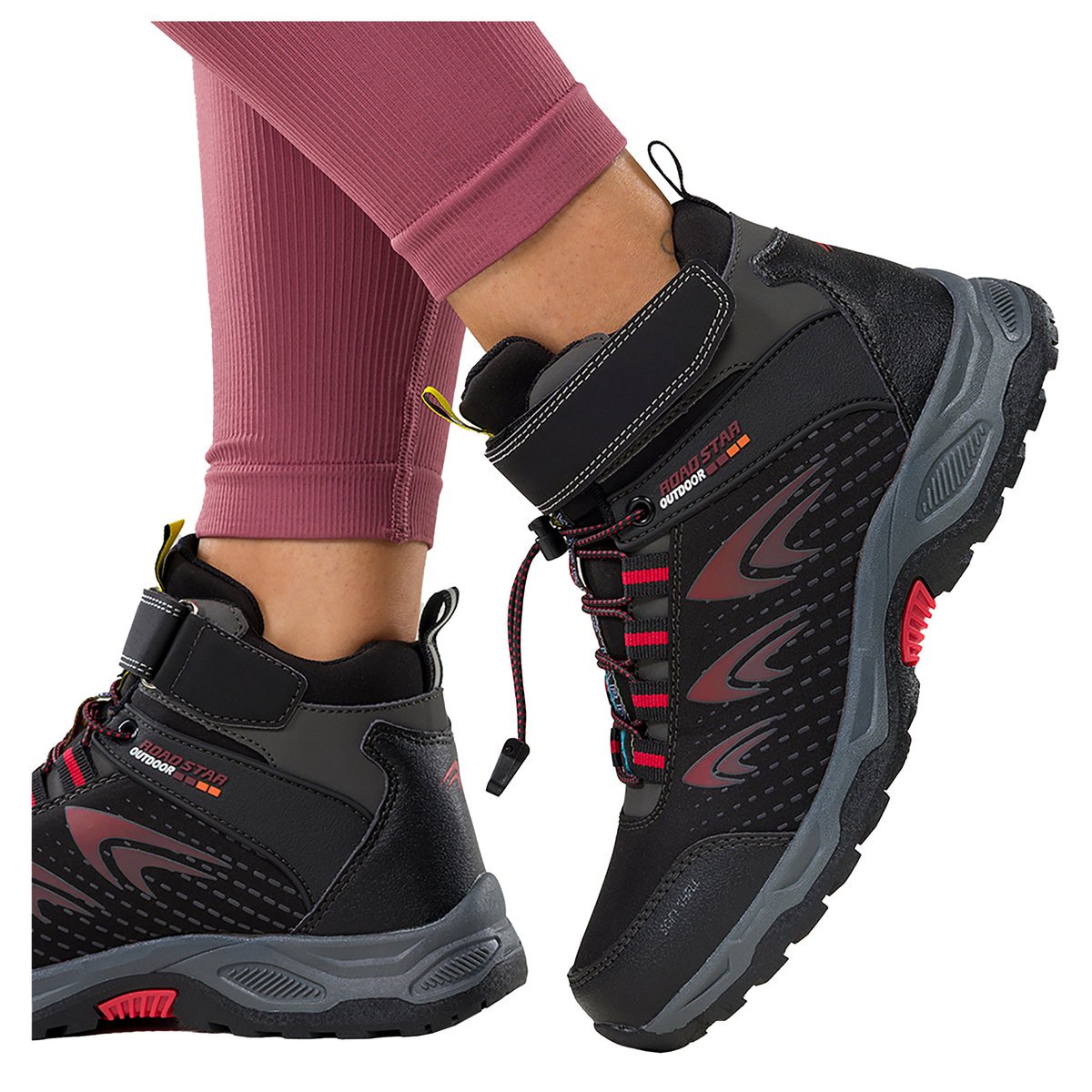 Czarne buty trekkingowe damskie na bieżnikowanej podeszwie z regulowaną elastyczną sznurówką czerwone wstawki softshell Casu 2310-3W-39
