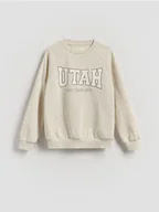 Bluzy dla chłopców - Reserved - Bluza z napisami - beżowy - miniaturka - grafika 1