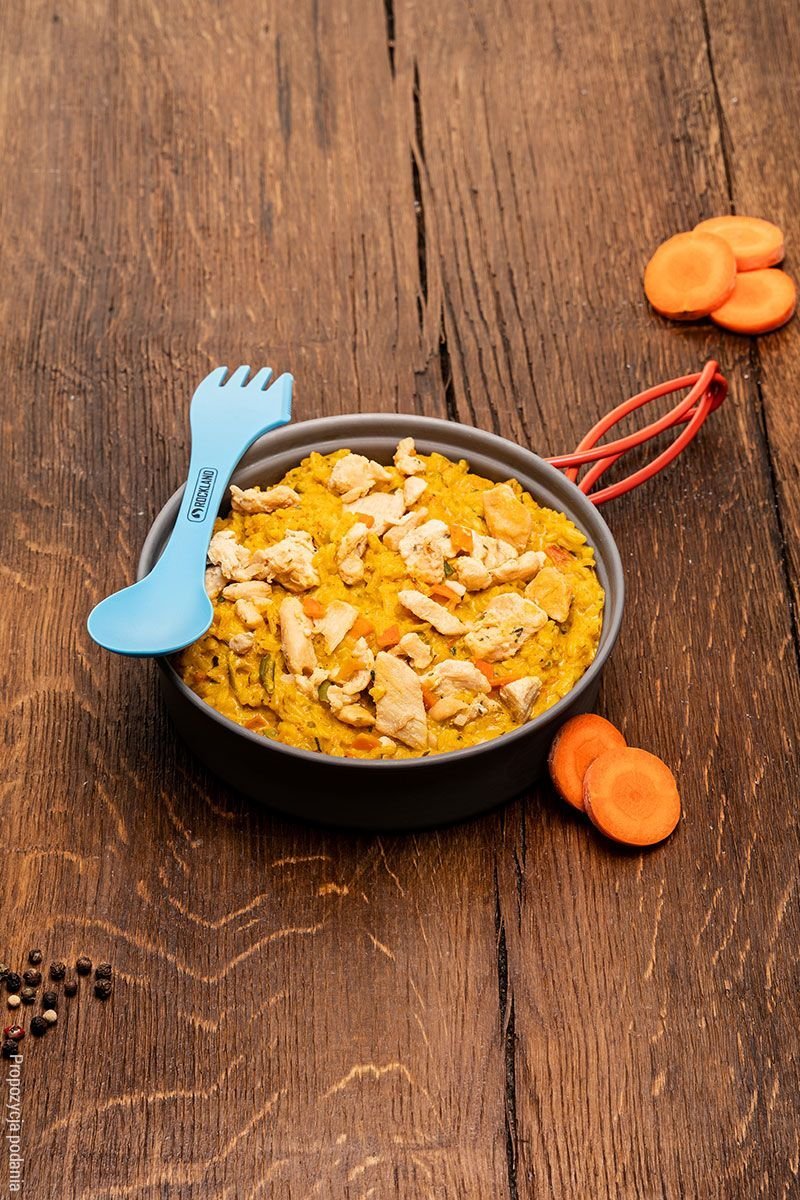 DANIE (566) KURCZAK CURRY Z RYŻEM 150G