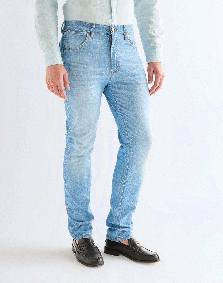 jeansy męskie wrangler 112377822 larston light wash