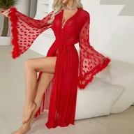 Szlafroki damskie - Długi szlafrok damski z prześwitującej siateczki - Czerwony - miniaturka - grafika 1