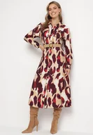 Sukienki - Czerwono-Beżowa Koszulowa Sukienka Rozkloszowana w Abstrakcyjny Wzór z Plecionym Paskiem Miririda - miniaturka - grafika 1