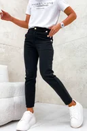 Spodnie damskie - SPODNIE MOM FIT Z OZDOBNYMI GUZIKAMI NA KIESZENIACH - CZARNE - Olika - miniaturka - grafika 1