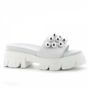 Białe klapki skórzane na platformie CARINII - Carinii - Klapki i japonki damskie - miniaturka - grafika 1