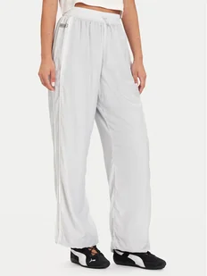 Puma Spodnie dresowe PUMA X ROSÉ T7 633796 32 Srebrny Relaxed Fit - Spodnie sportowe damskie - miniaturka - grafika 1